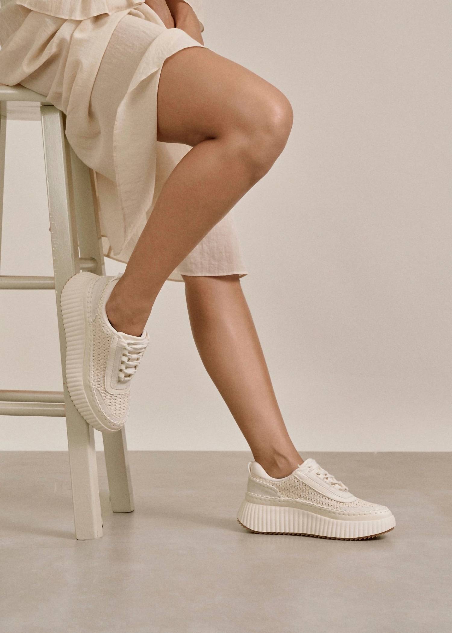 Miracle Miles - Women's Dolea Sneakers
