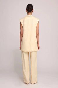 Sabina Musayev - Rian Vest