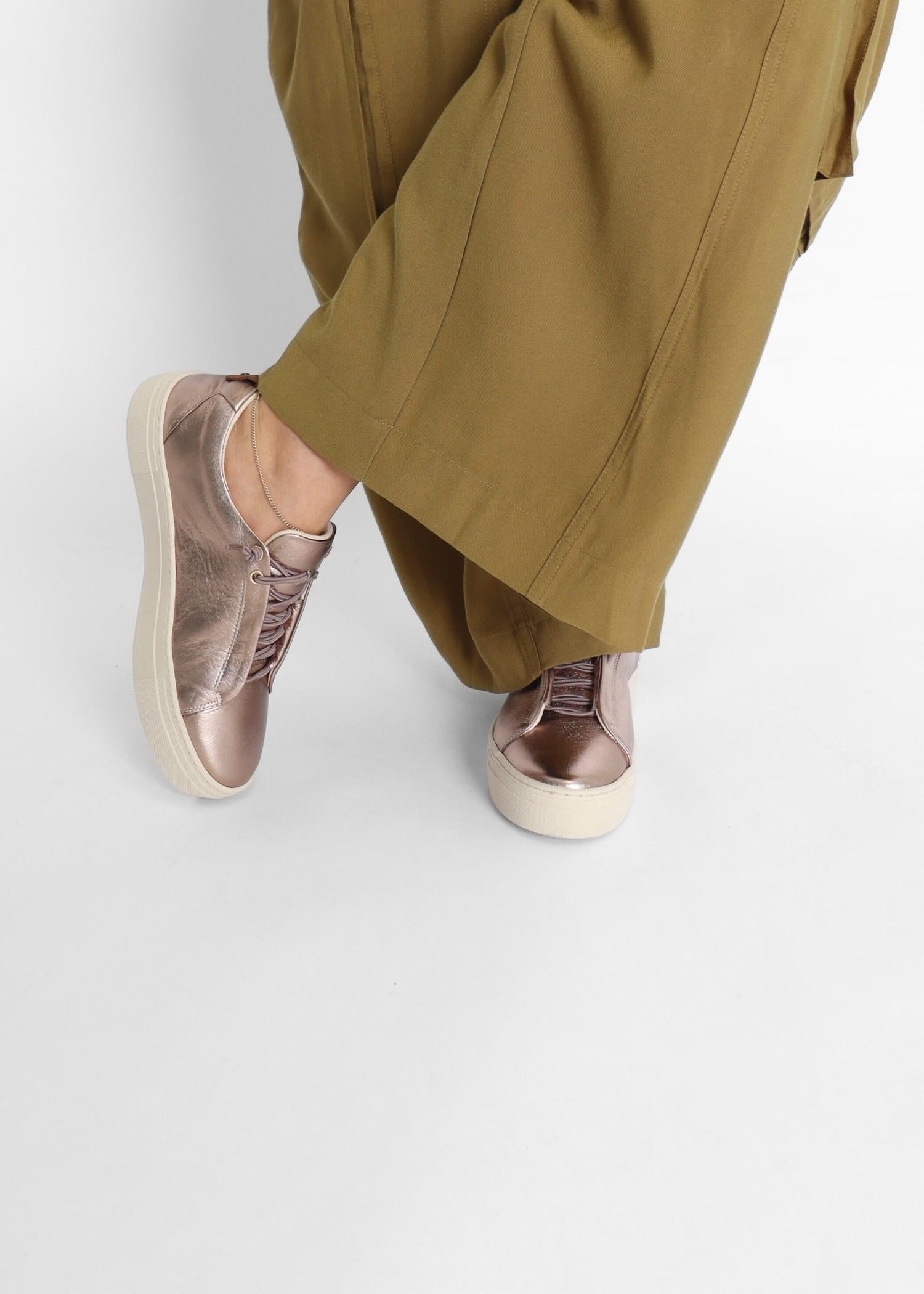 Ateliers Women's Versa Leather Sneaker in bronze - women's sneaker - view 6