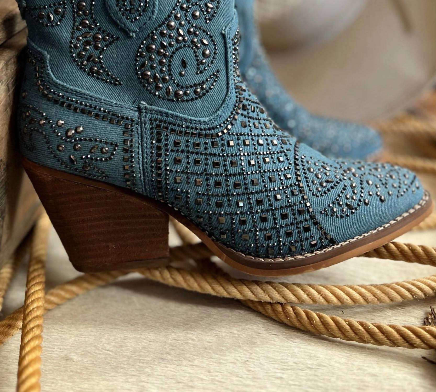 Very G - Women's On My Own Denim Booties
