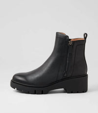 Django & Juliette - Women's Umee Ankle Boots