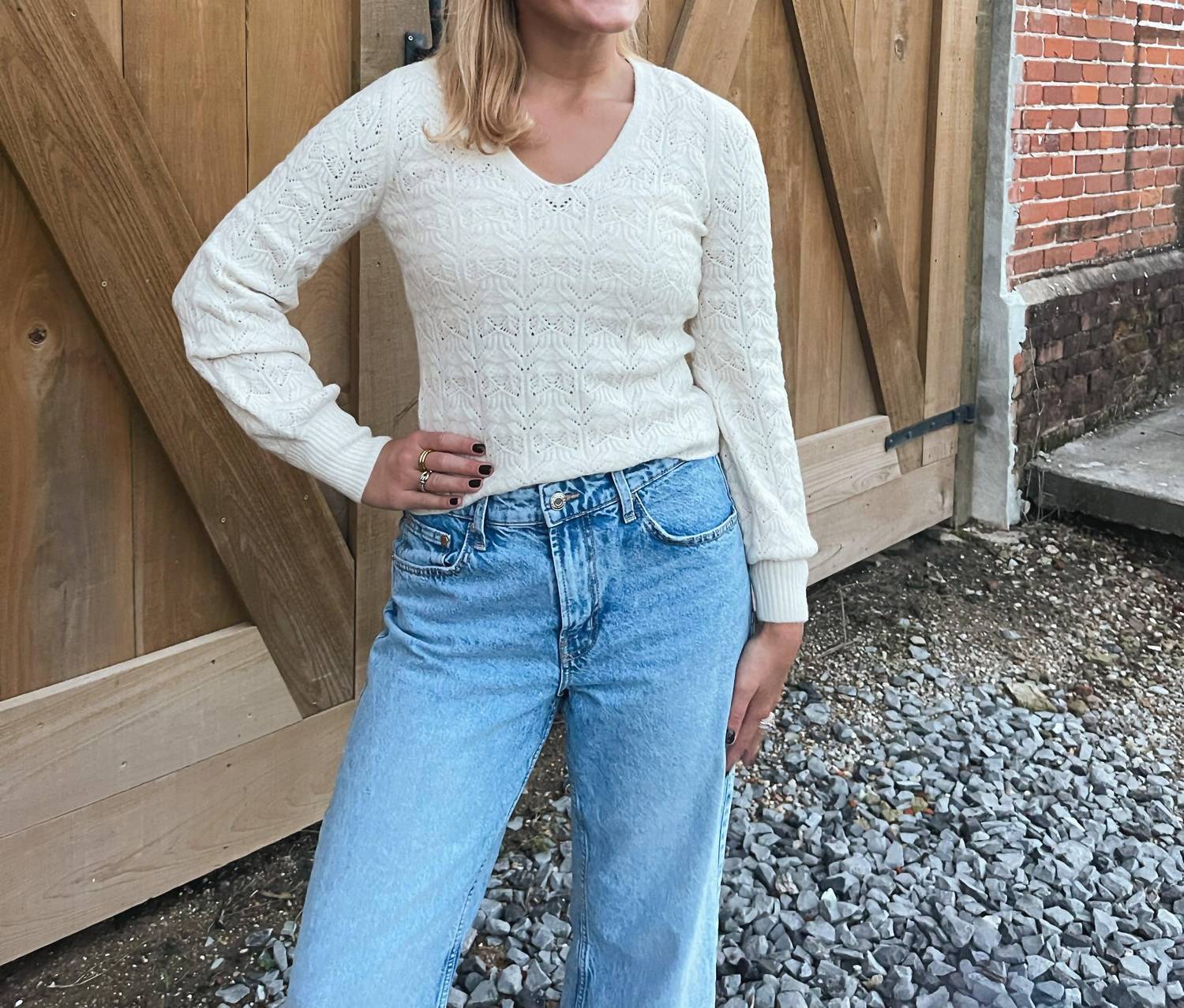 Design History - Fleur V Neck Sweater
