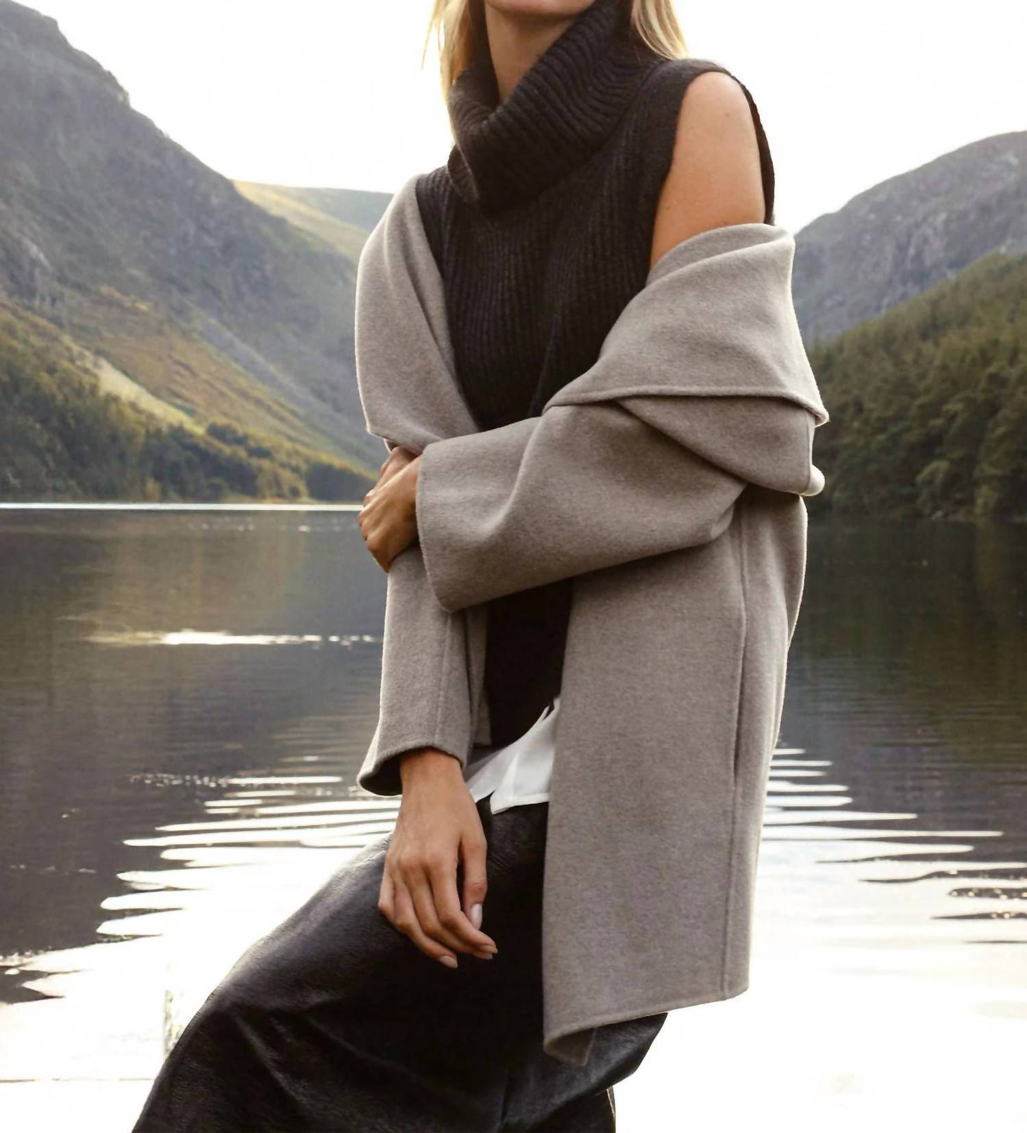 Brochu Walker - Archer Sleeveless Looker Blouse