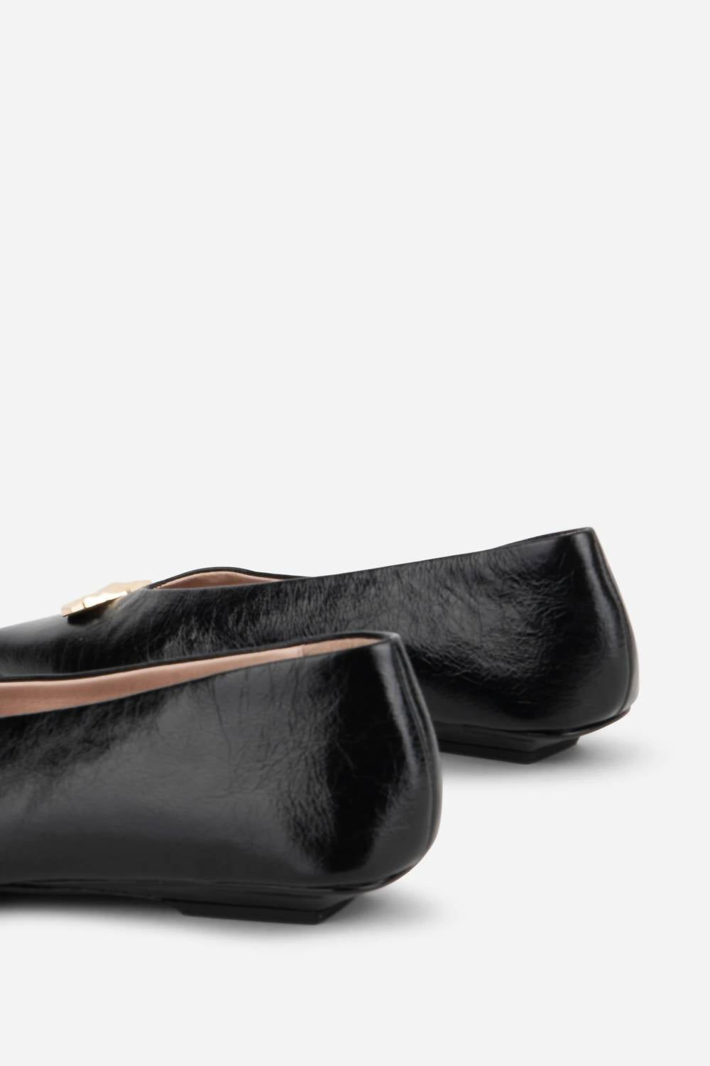 Intentionally Blank - Women's Celda Crinkle Patent Flat