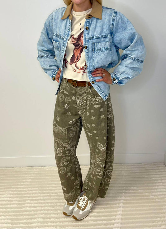 Ee:Some - Bandana Printed Barrel Jeans