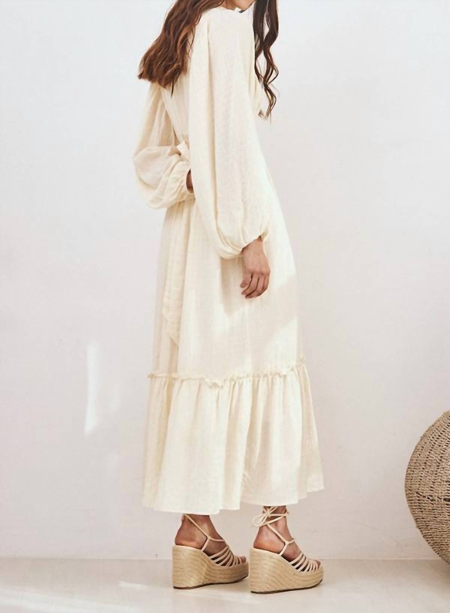 Mint Exclusives - Runa Maxi Dress