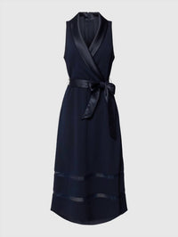 Adrianna Papell - Cocktail Dress With Waist Belt