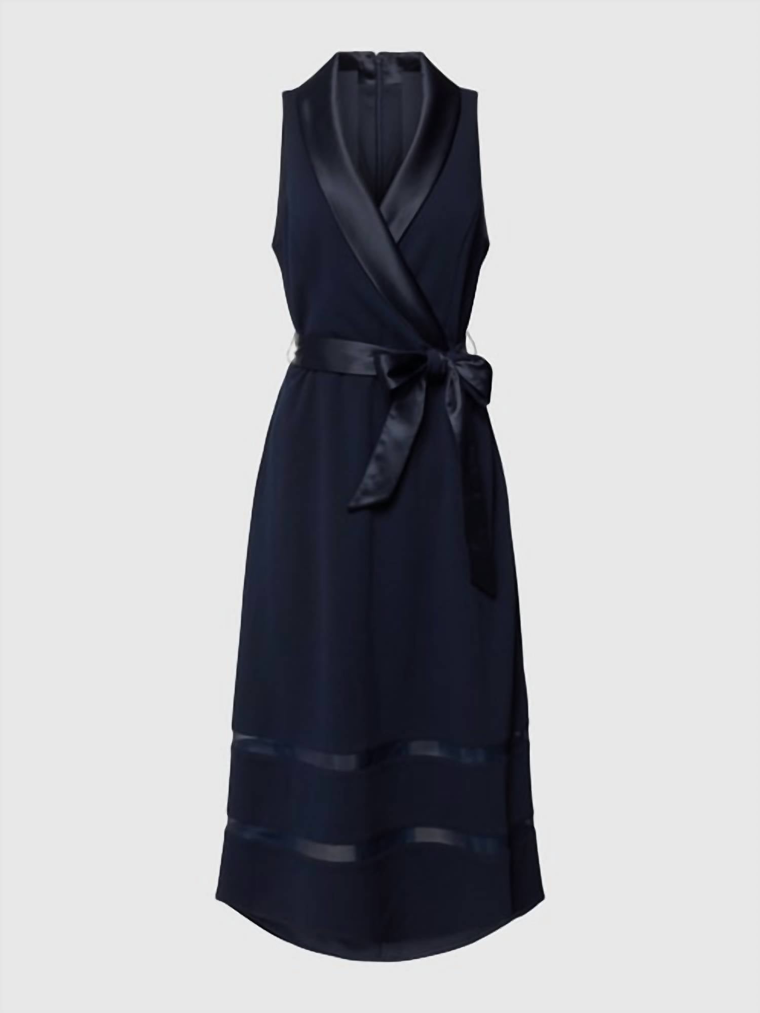 Adrianna Papell - Cocktail Dress With Waist Belt