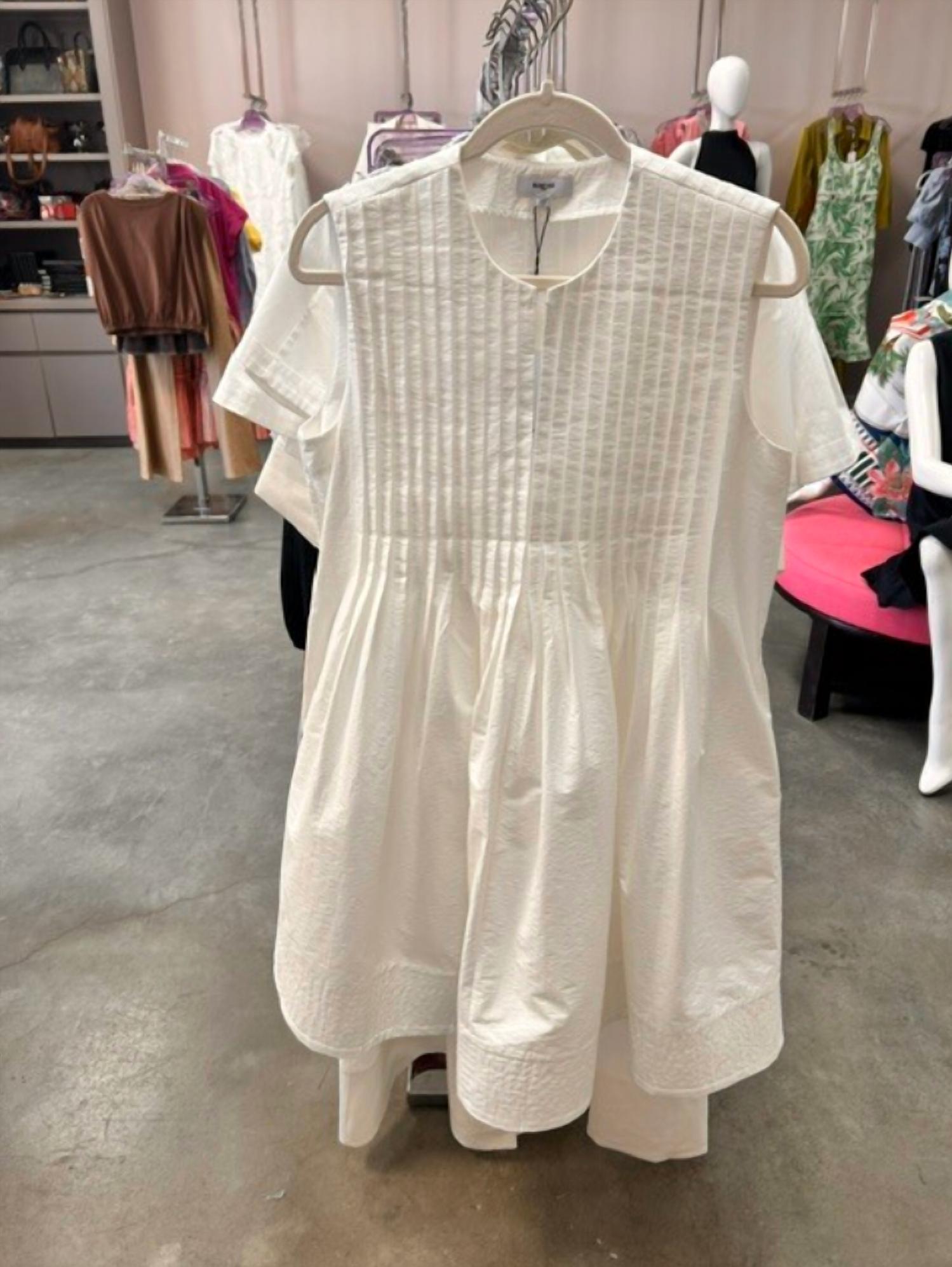 Suncoo - Conely Pleated Sleeveless Mini Dress