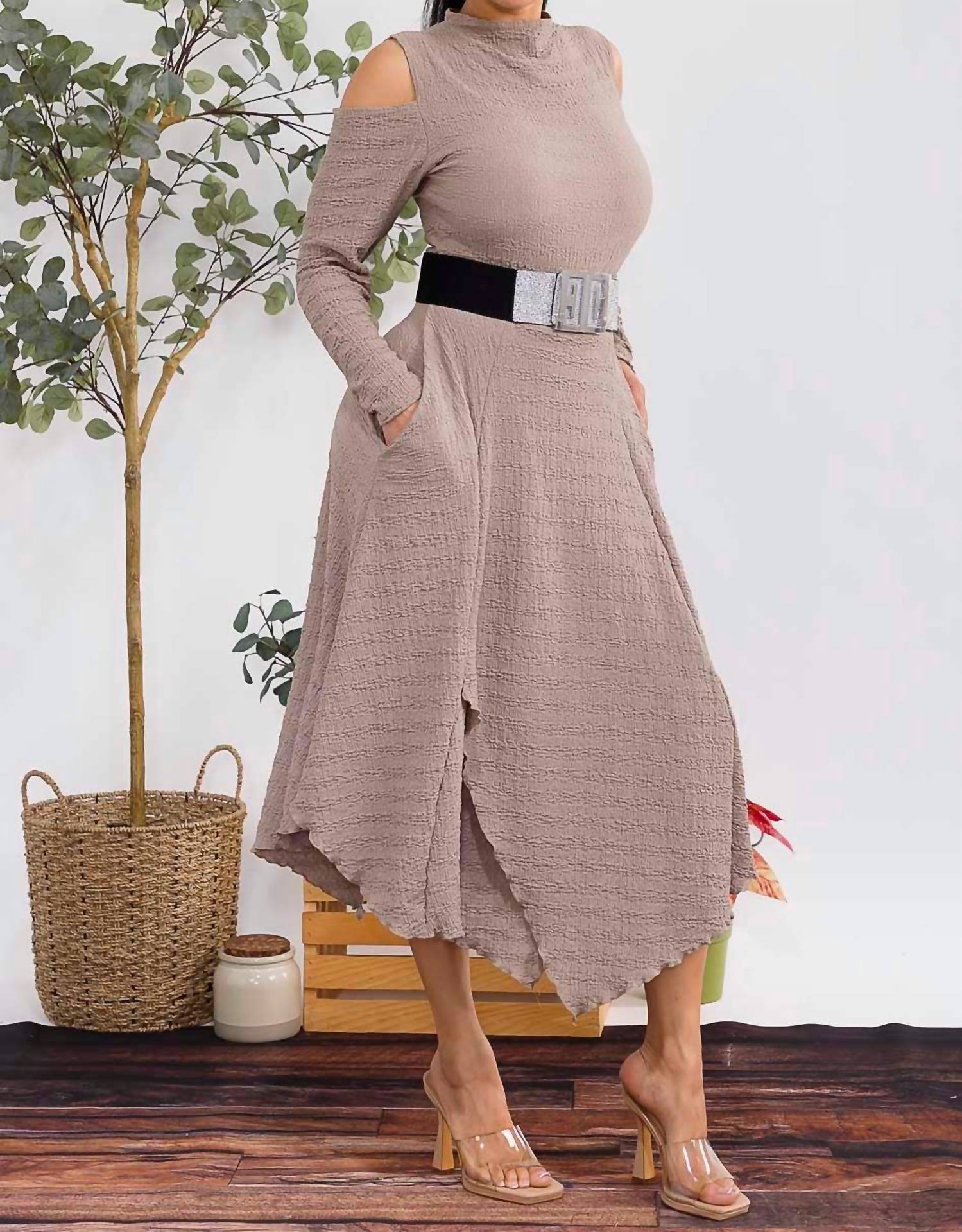 Karen T Design - Bubble Textured Midi Dress