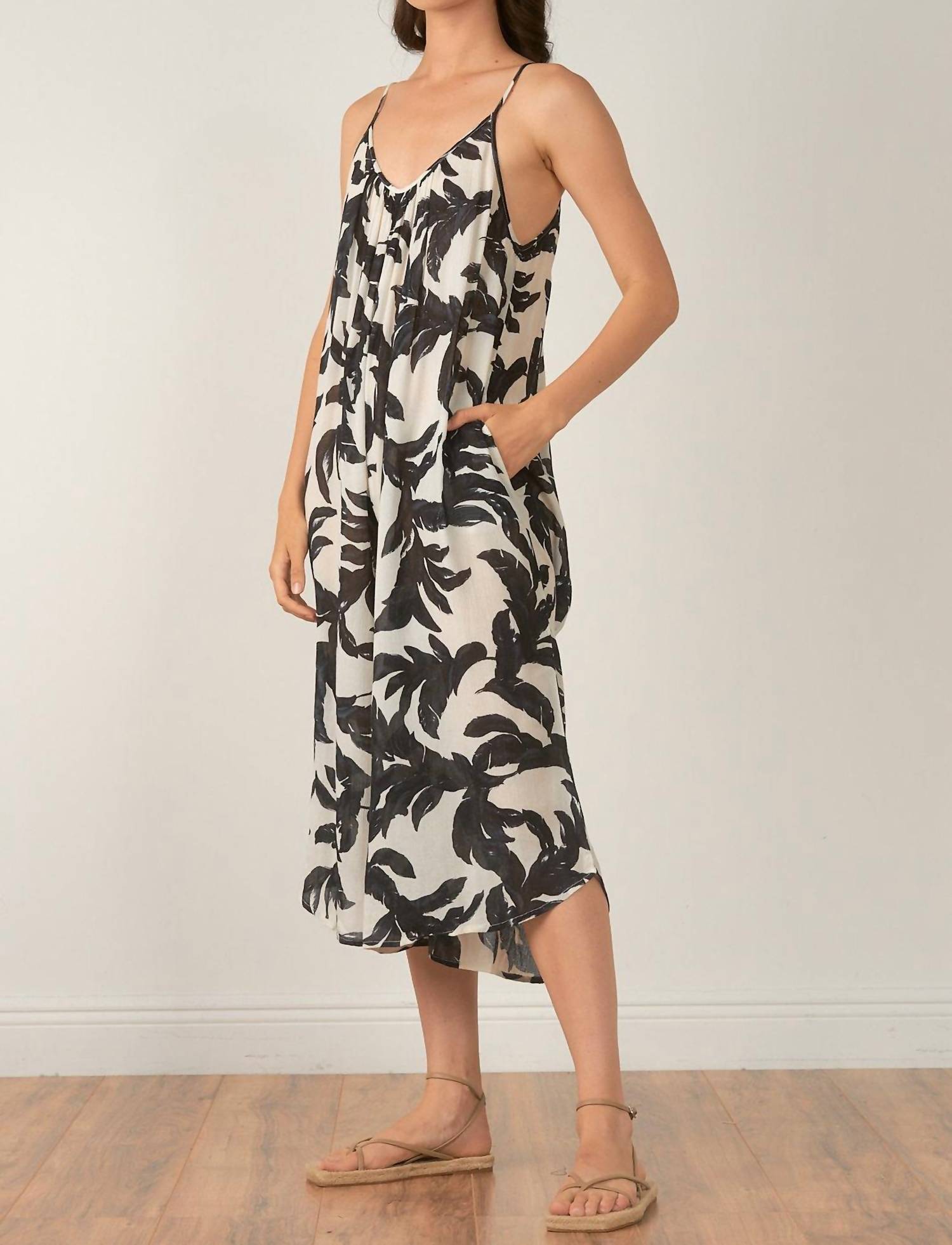 Elan - WOMEN'S WIDE LEG JUMPER