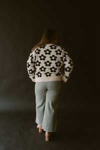 Sunday Edition - Daisy Crewneck Sweater