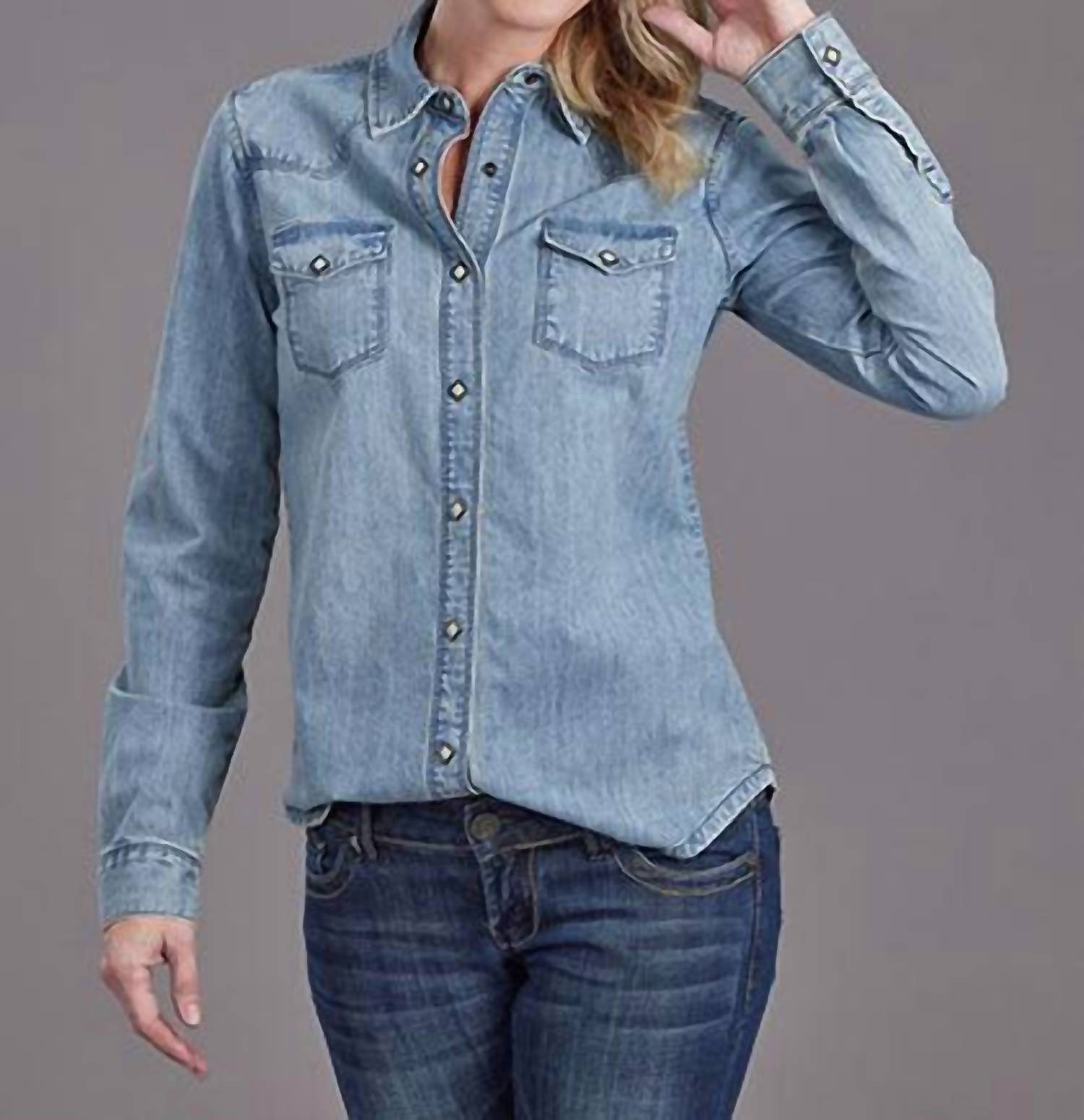 Stetson - Women's Denim Boyfriend Fit Blouse