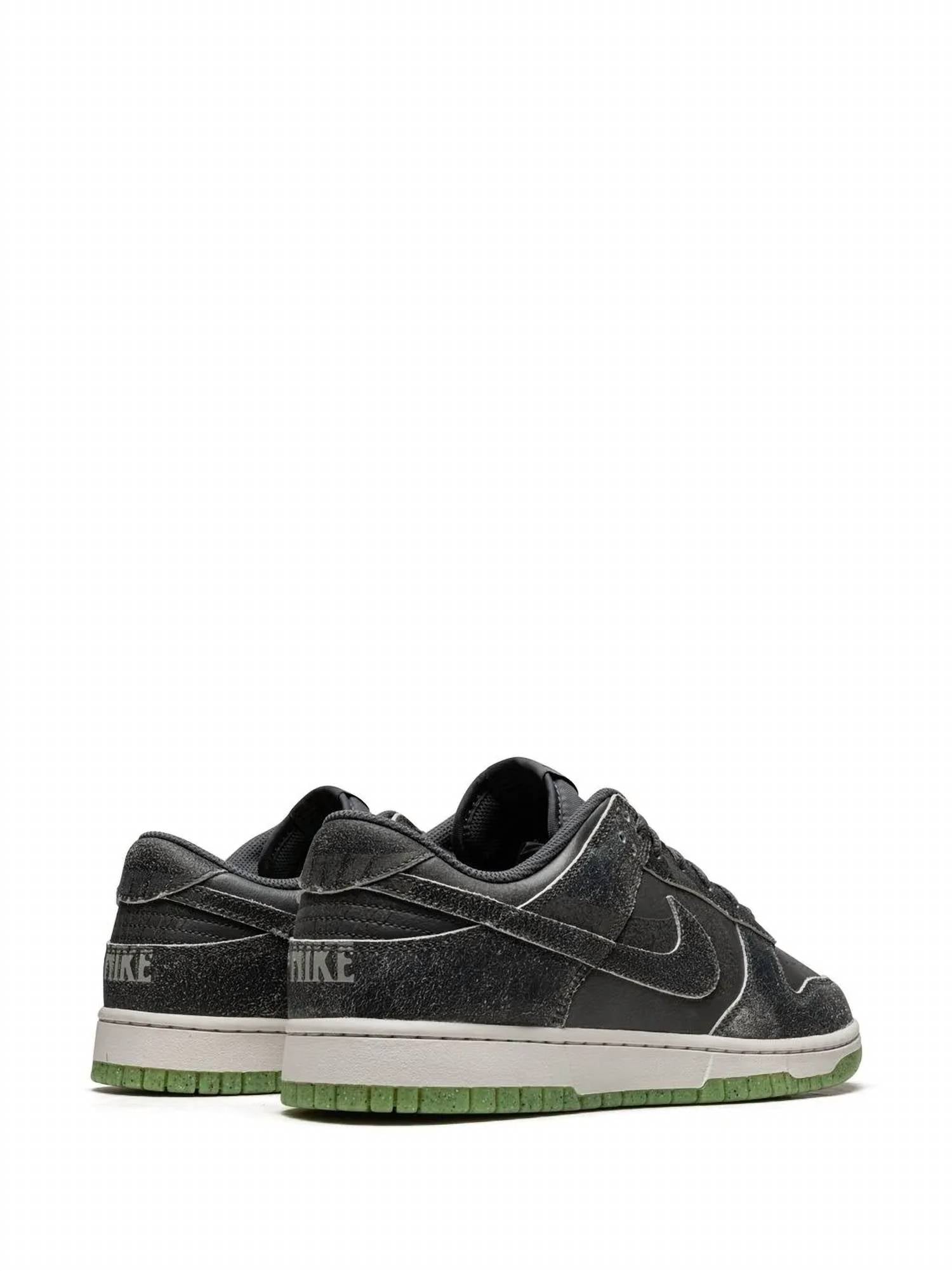 Nike - Men's Dunk Low Sneakers