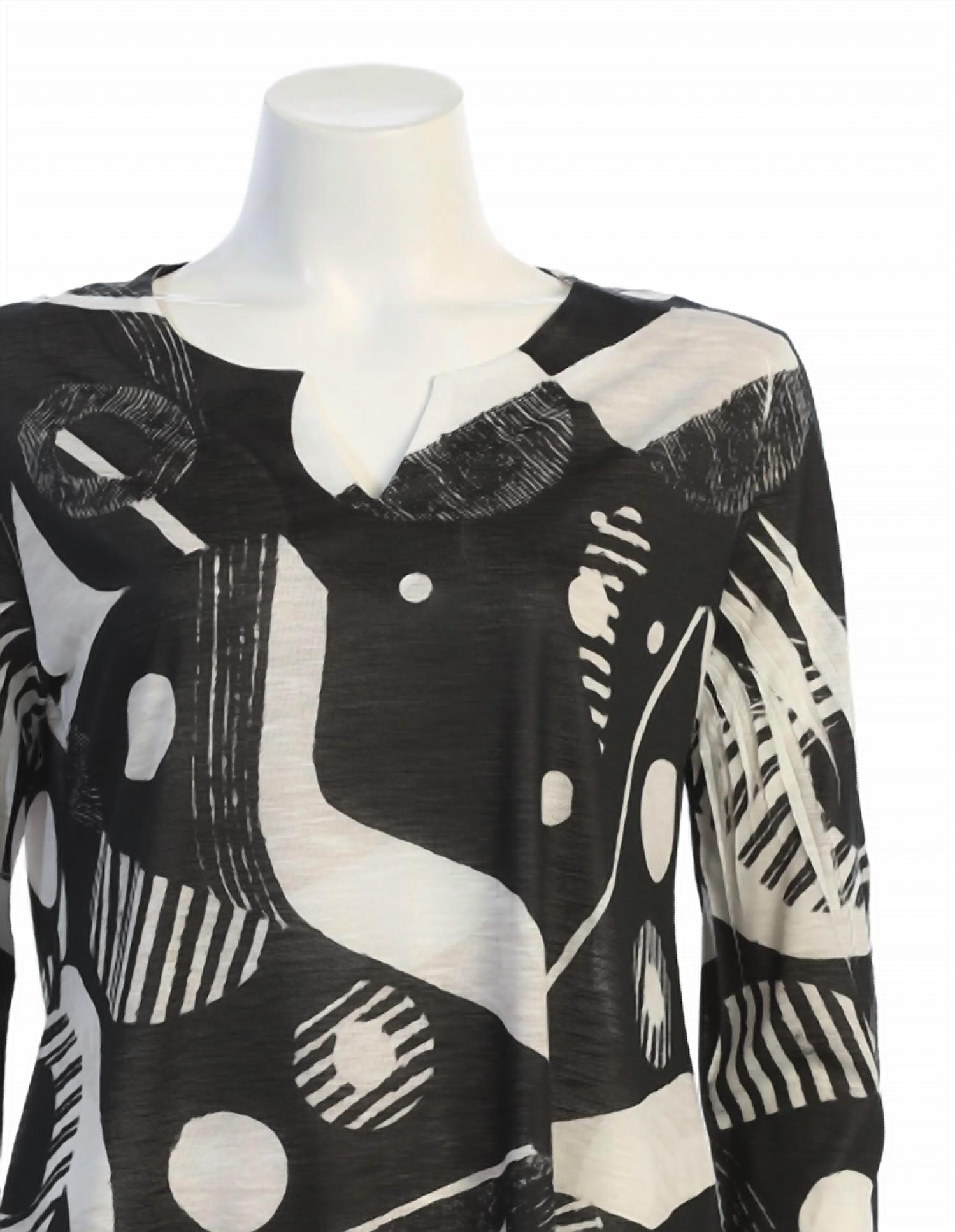 Jess & Jane - Women's Geonelle Slit V-neck Chiffon Contrast Top