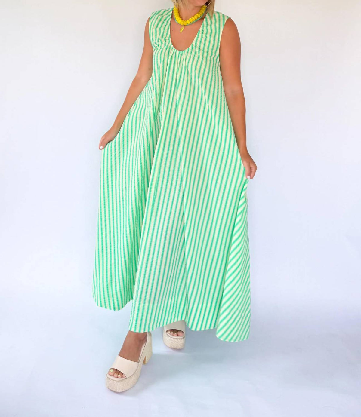 Karlie - Seersucker Stripe Scoop Maxi Dress