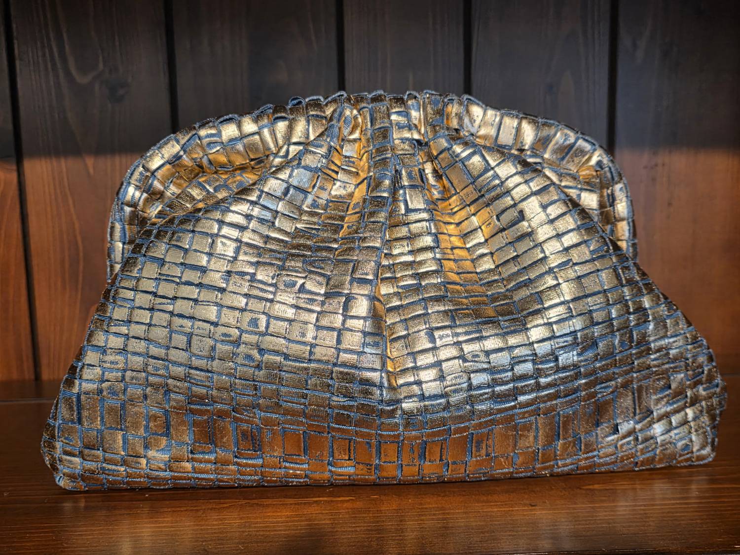 Maria La Rosa - Women's Game Metallic Clutch Handbag