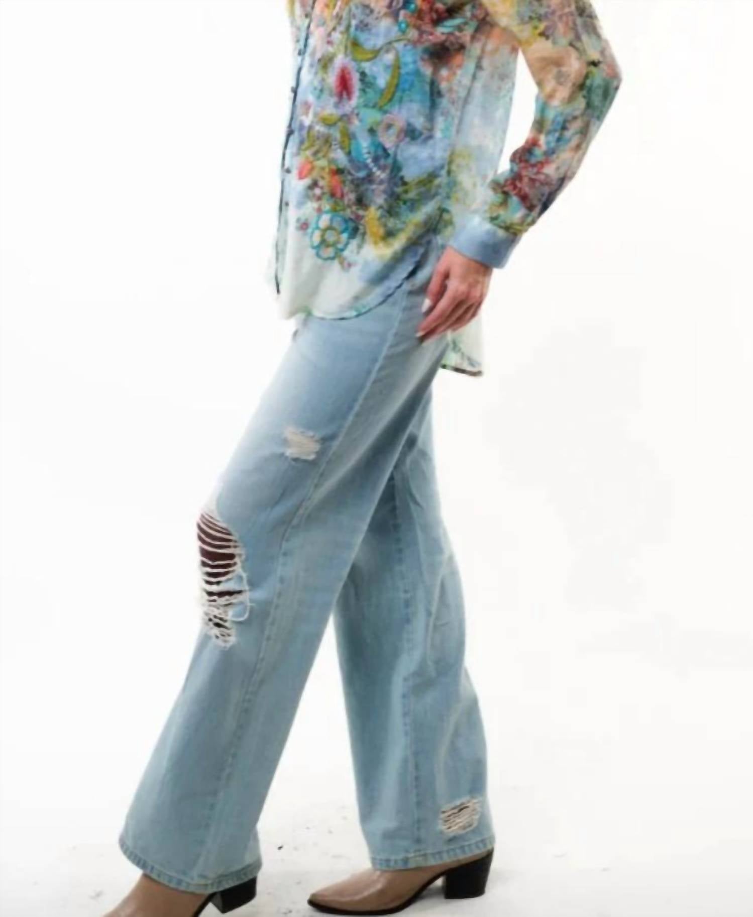 Aratta - Valeria Embroidered Shirt