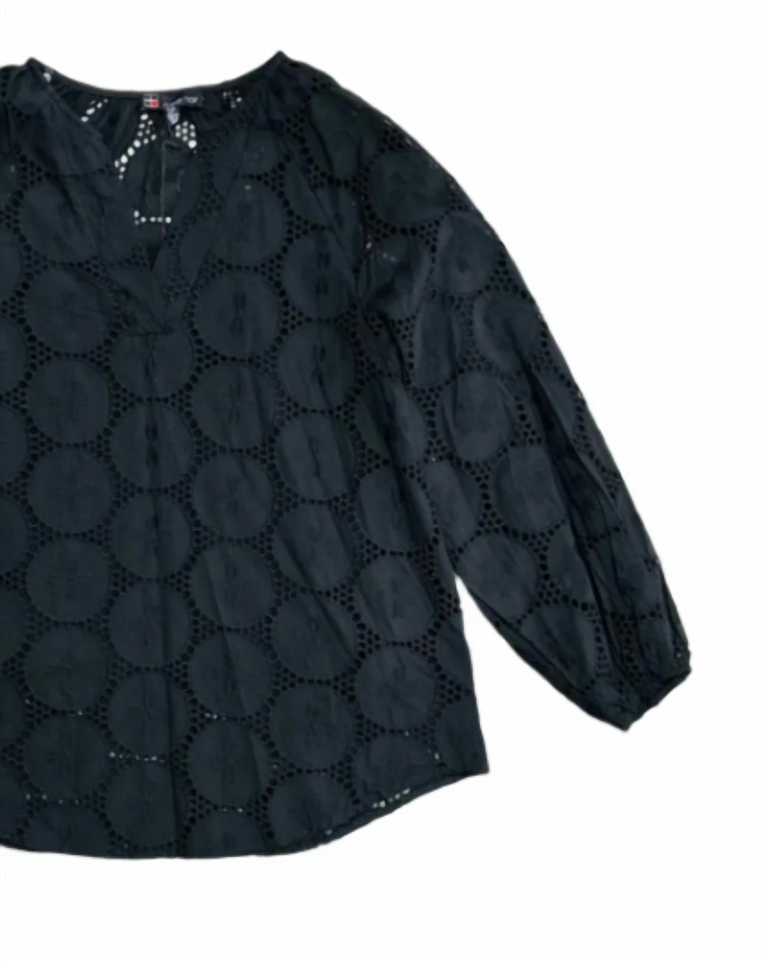 Carre Noir - Long Sleeves Top