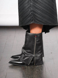 Halmanera Women's Foldover Lug Sole Boot in black - women's shoe - detail view