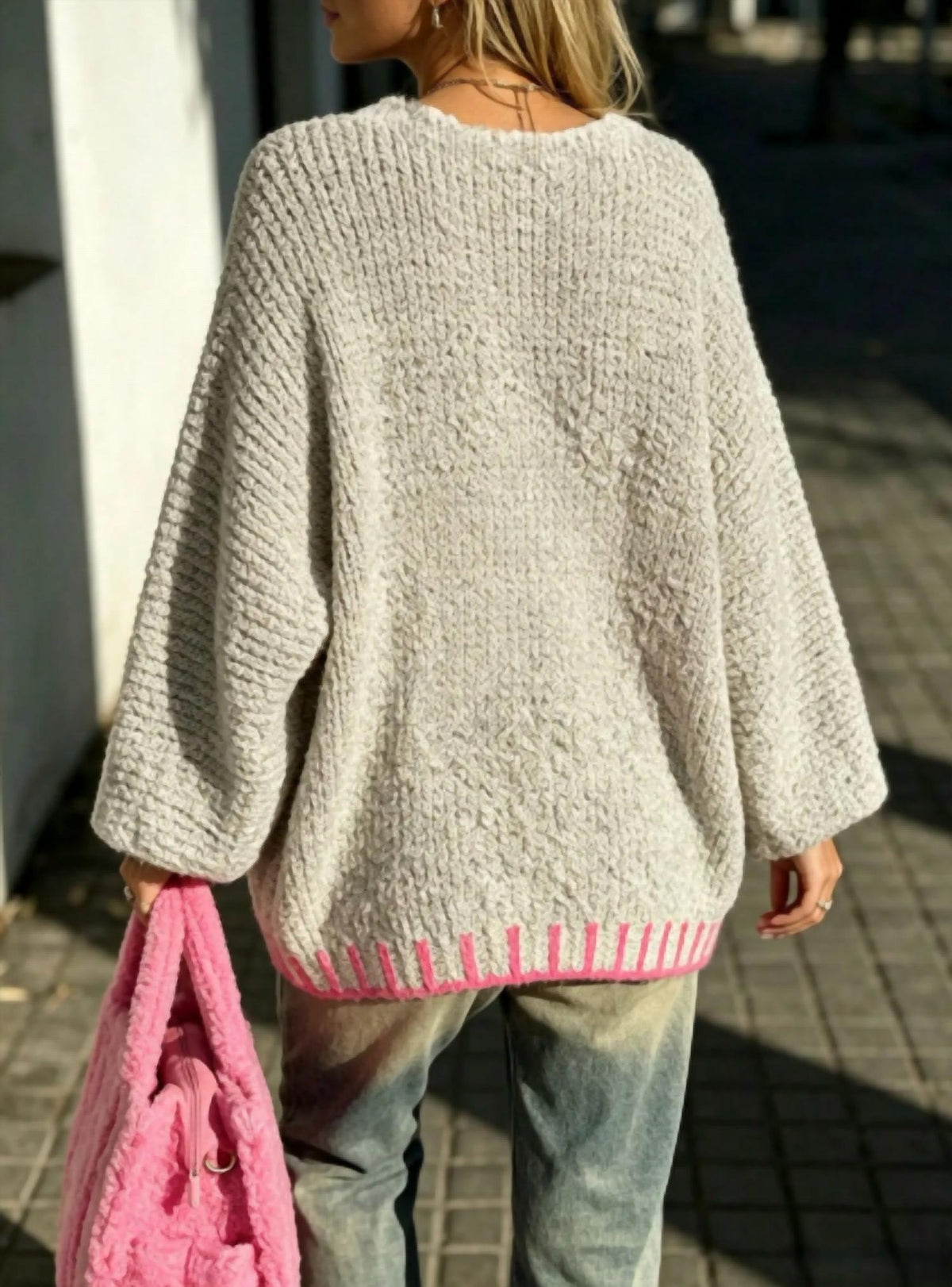 Anna-Kaci - Women's Star V-neck Sweater