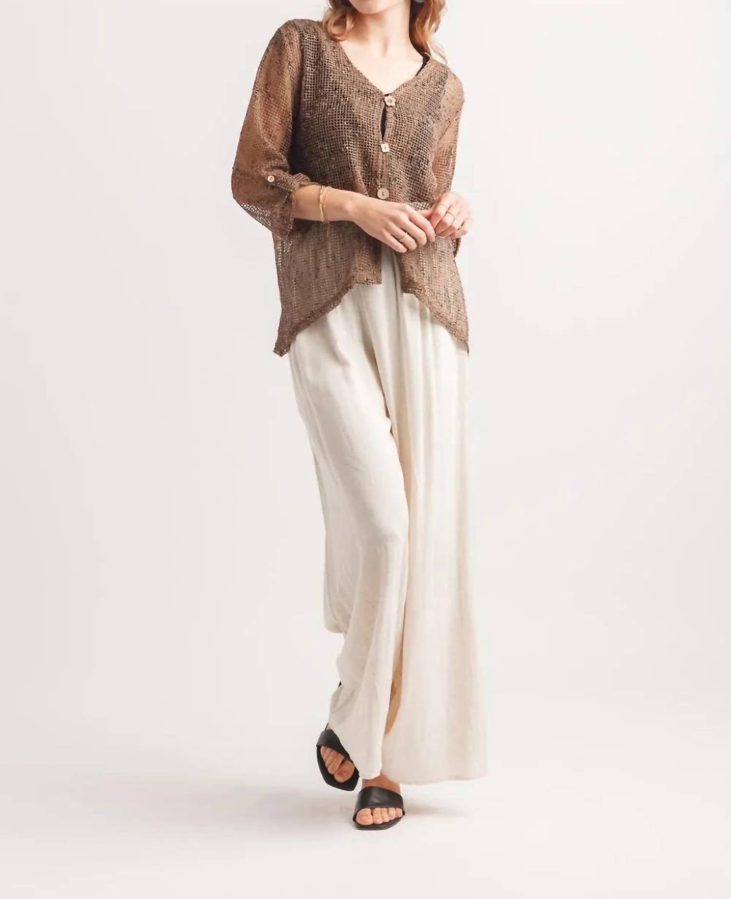 Papillon - Wooden Buttons & Tab Sleeve Mesh Top