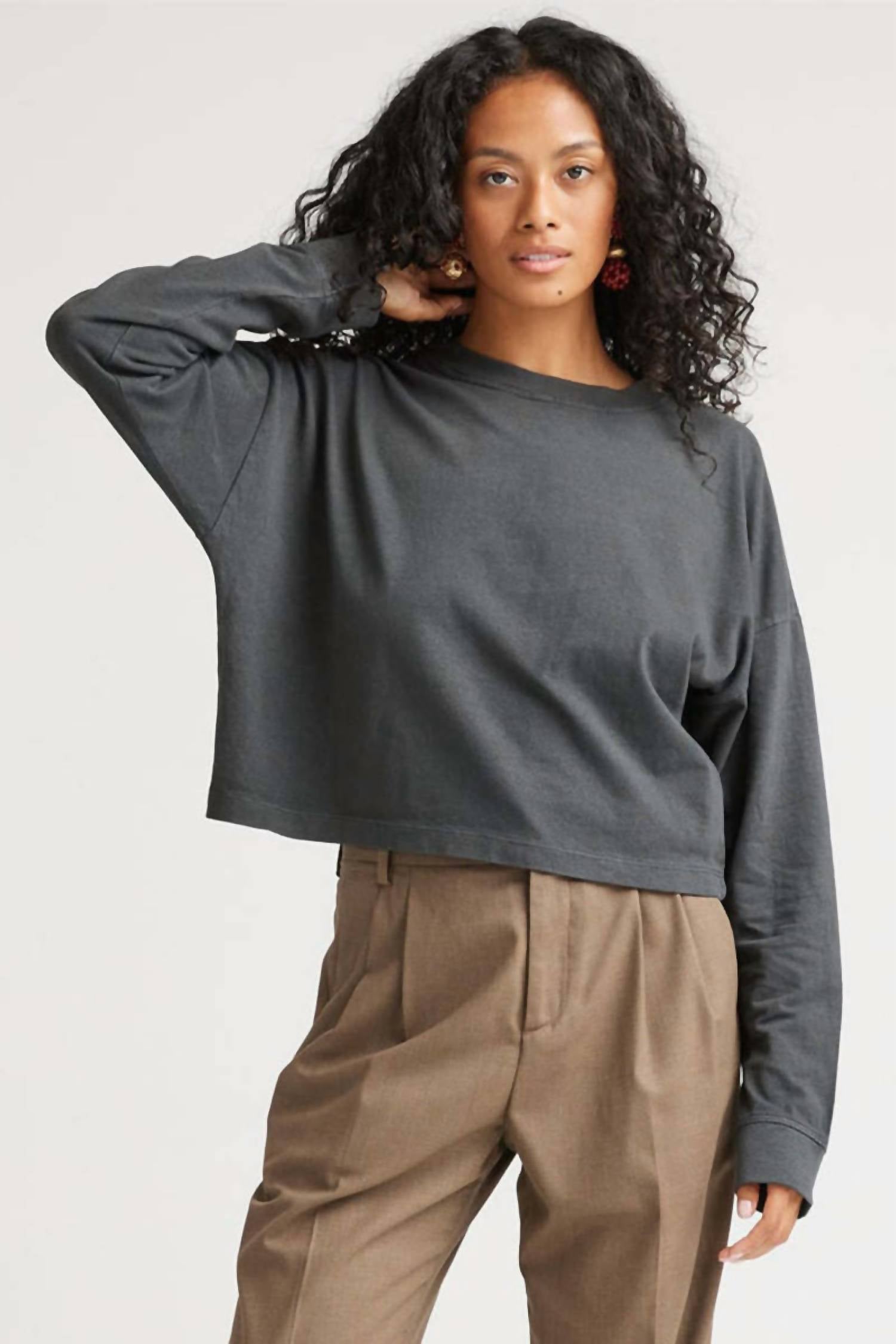 Richer Poorer - Relaxed Cropped Long Sleeve Tee
