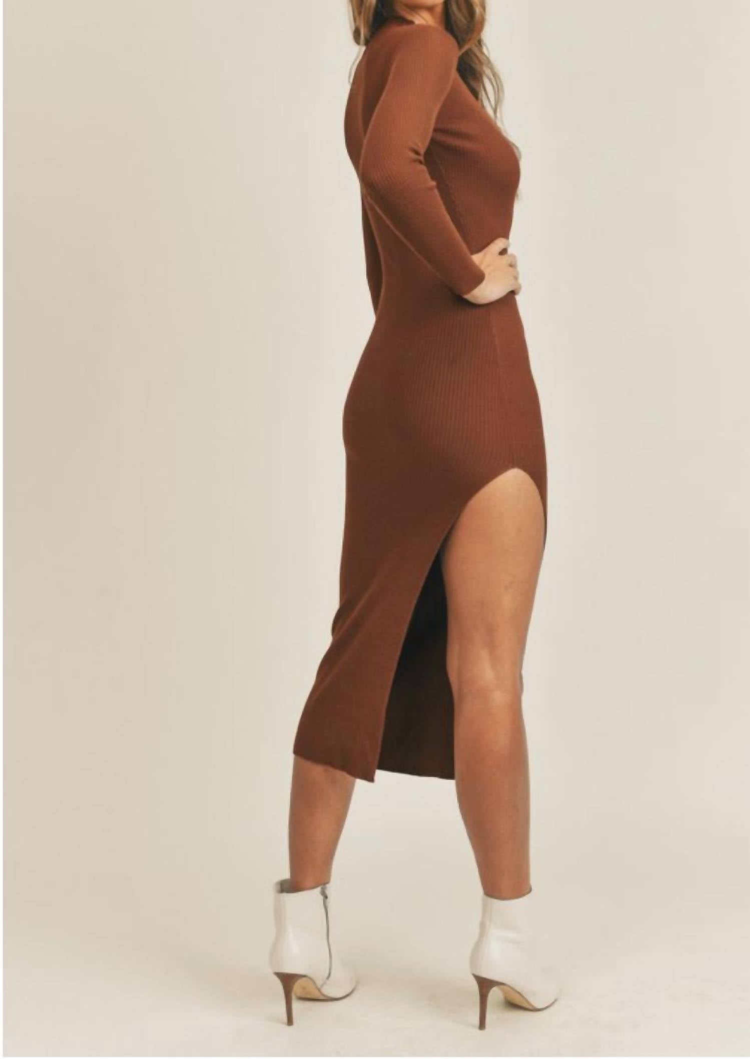 Mable - Long sleeve midi sweater dress with one side high slit.
