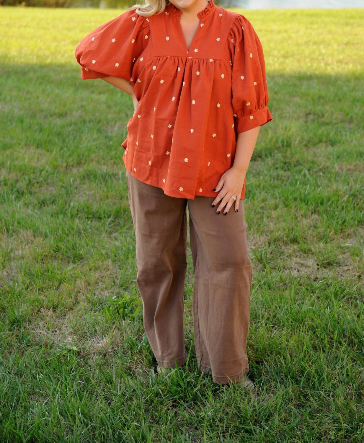 entro Vintage Blossom Top in red - women's blouse - detail view