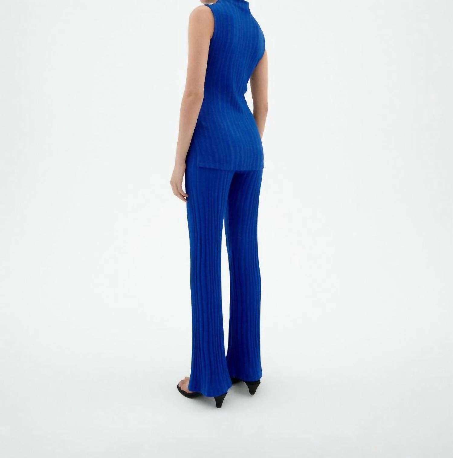 Thinking Mu - Velita Top