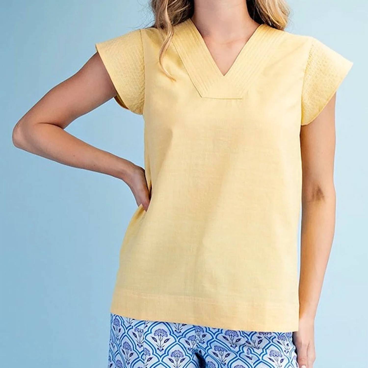 Gigio - Trapunto Stitched V Neck Blouse