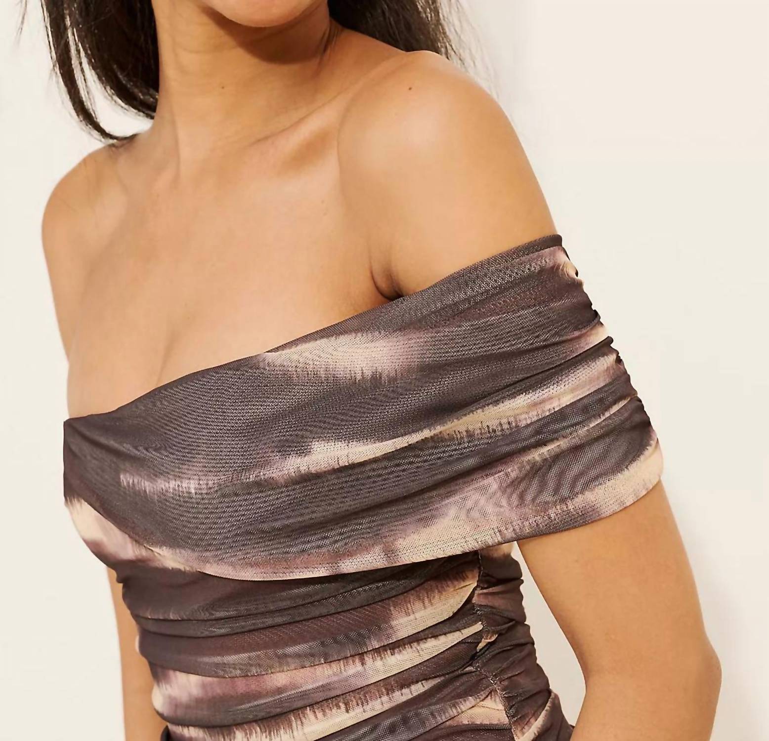 Elliatt - Miley One Shoulder Mesh Midi Dress