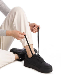 Xti - Women's 144535 Round Toe Sneakers