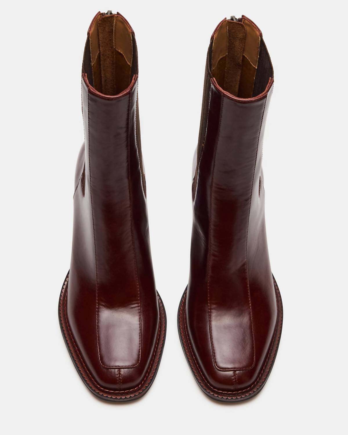 STEVE MADDEN Women's Downtown Boots in brown leather - women's shoe - detail view