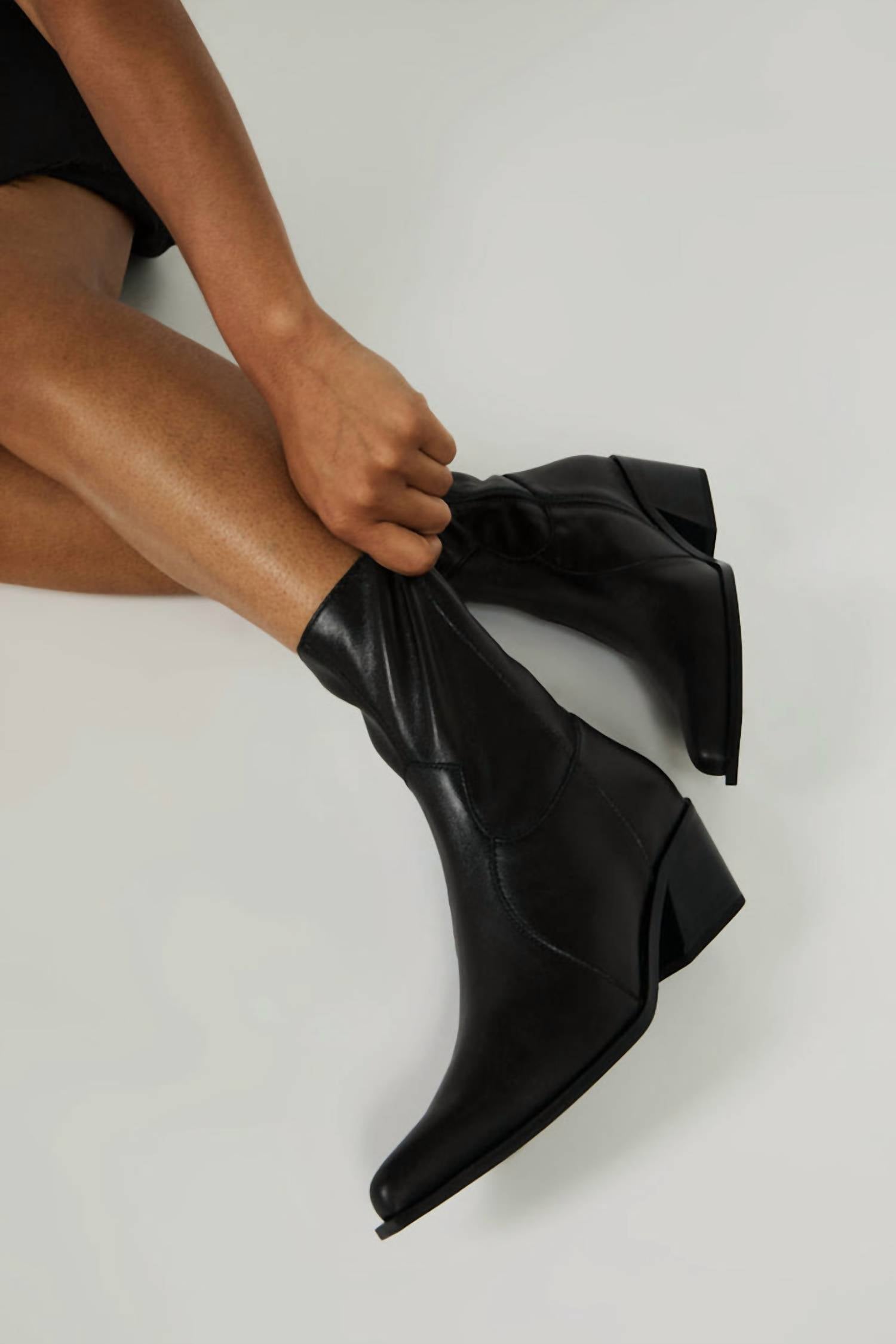 Intentionally Blank - Women's Mattie Heeled Boot