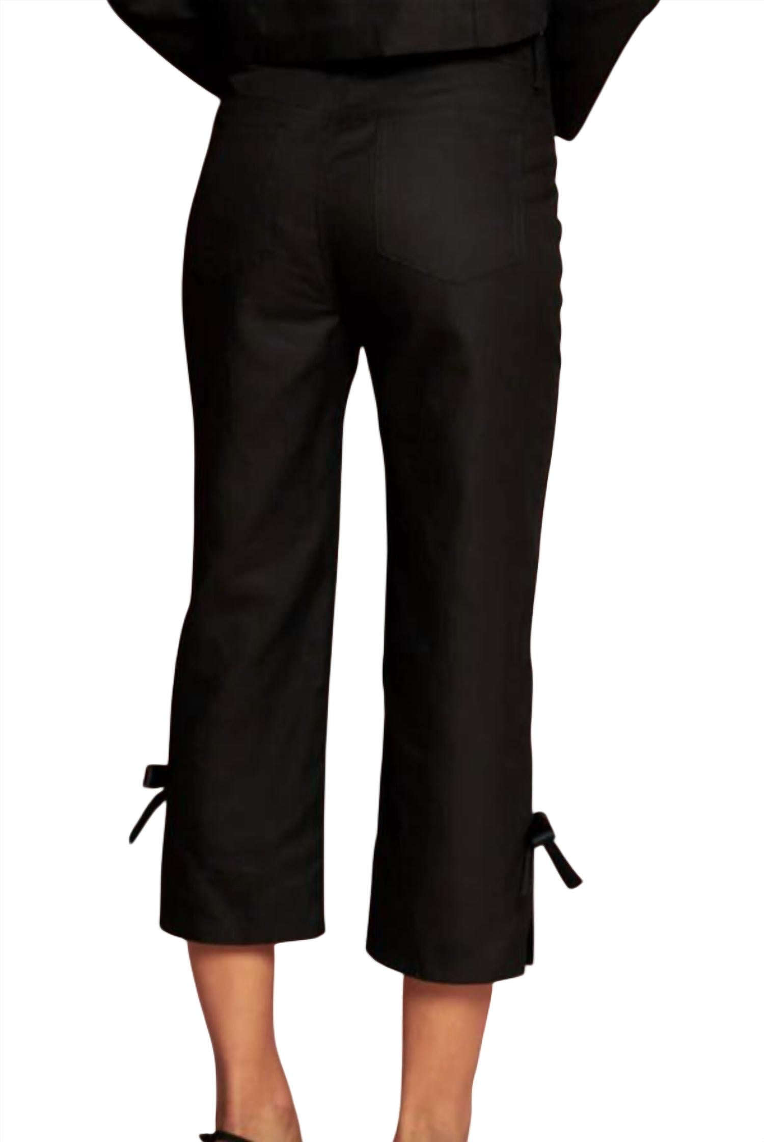SISTER JANE Turtle Dove High Rise Capri Trousers in black - women's pants - detail view