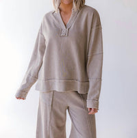 Easel - Roxie Mineral Wash Sweatshirt