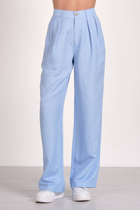 ELAN Pleated Front Pants in dreamy sky blue - women's pants