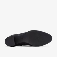 Clarks - Women's Freva 55 Zip Boot