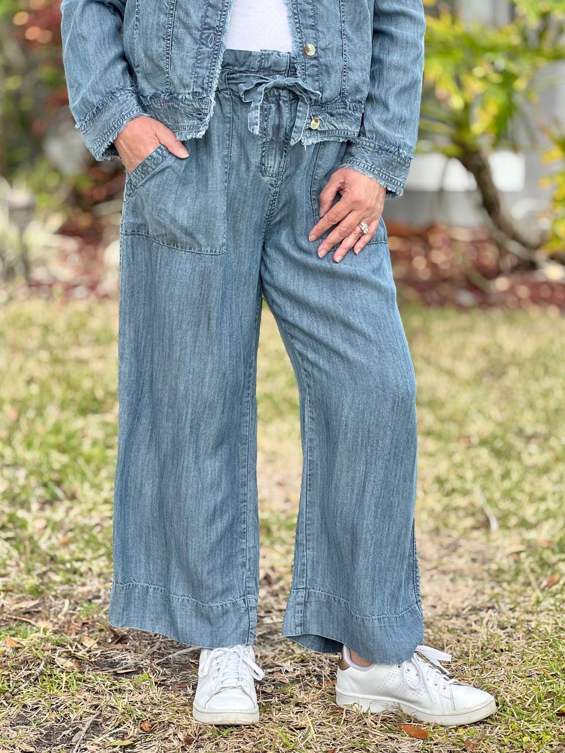 Hatley - Tie Front Wide Leg Pants