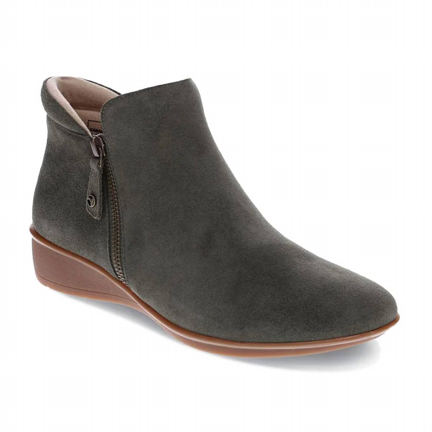 Revere - Women's Damascus Wedged Boot