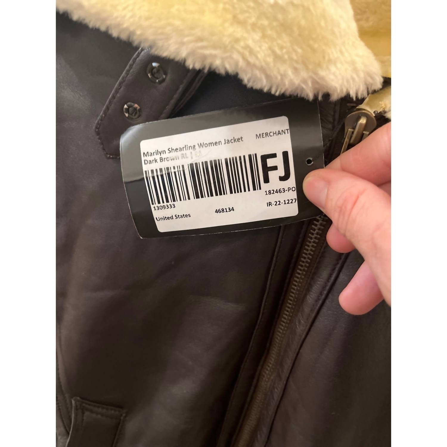 Fan Jackets - Women's Genuine Leather Shearling Jacket