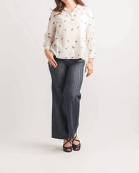 Papillon - Giraffe Printed Collared Button Front Shirt