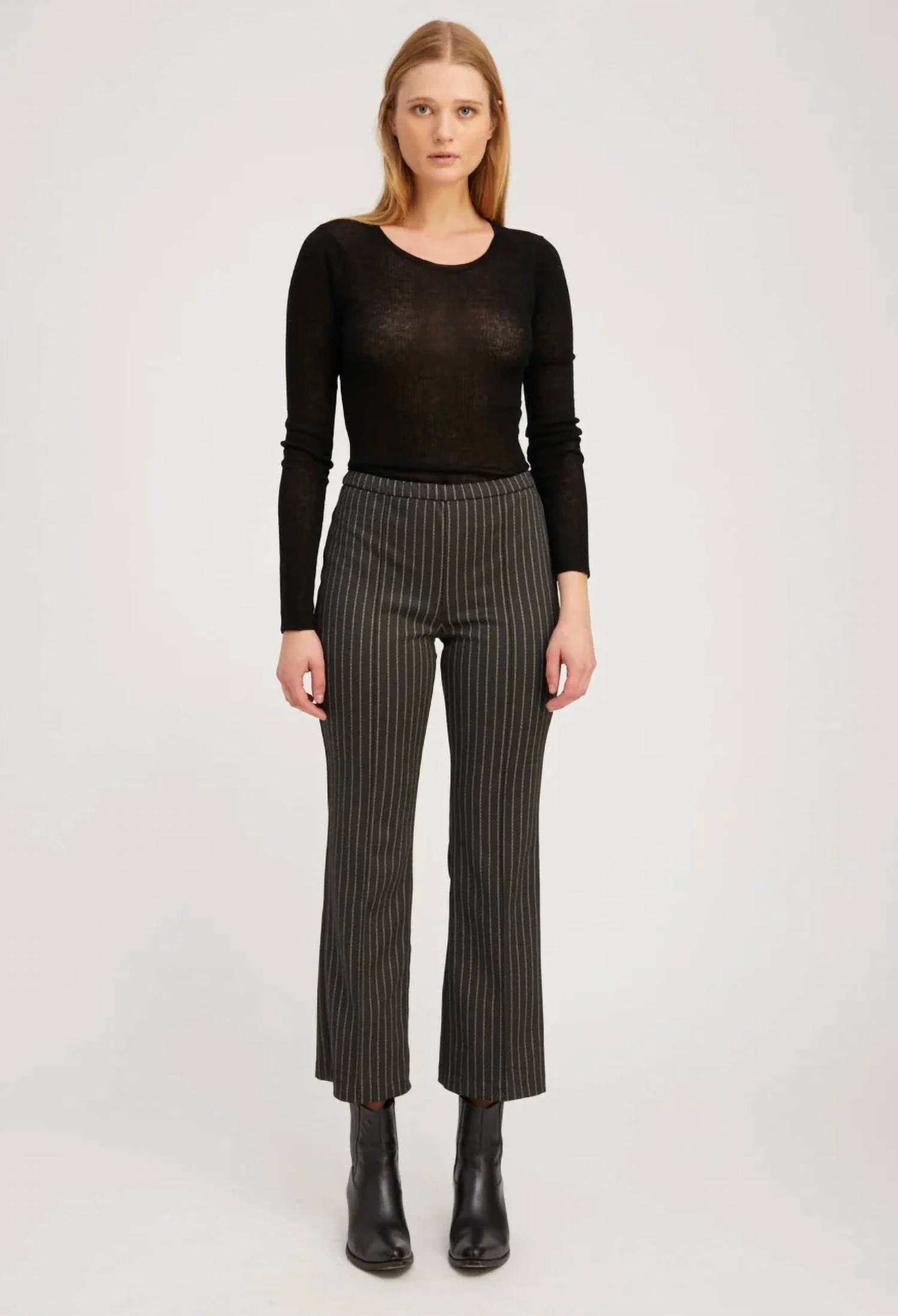 Sprwmn - Ankle Flare With Pintucks Pants