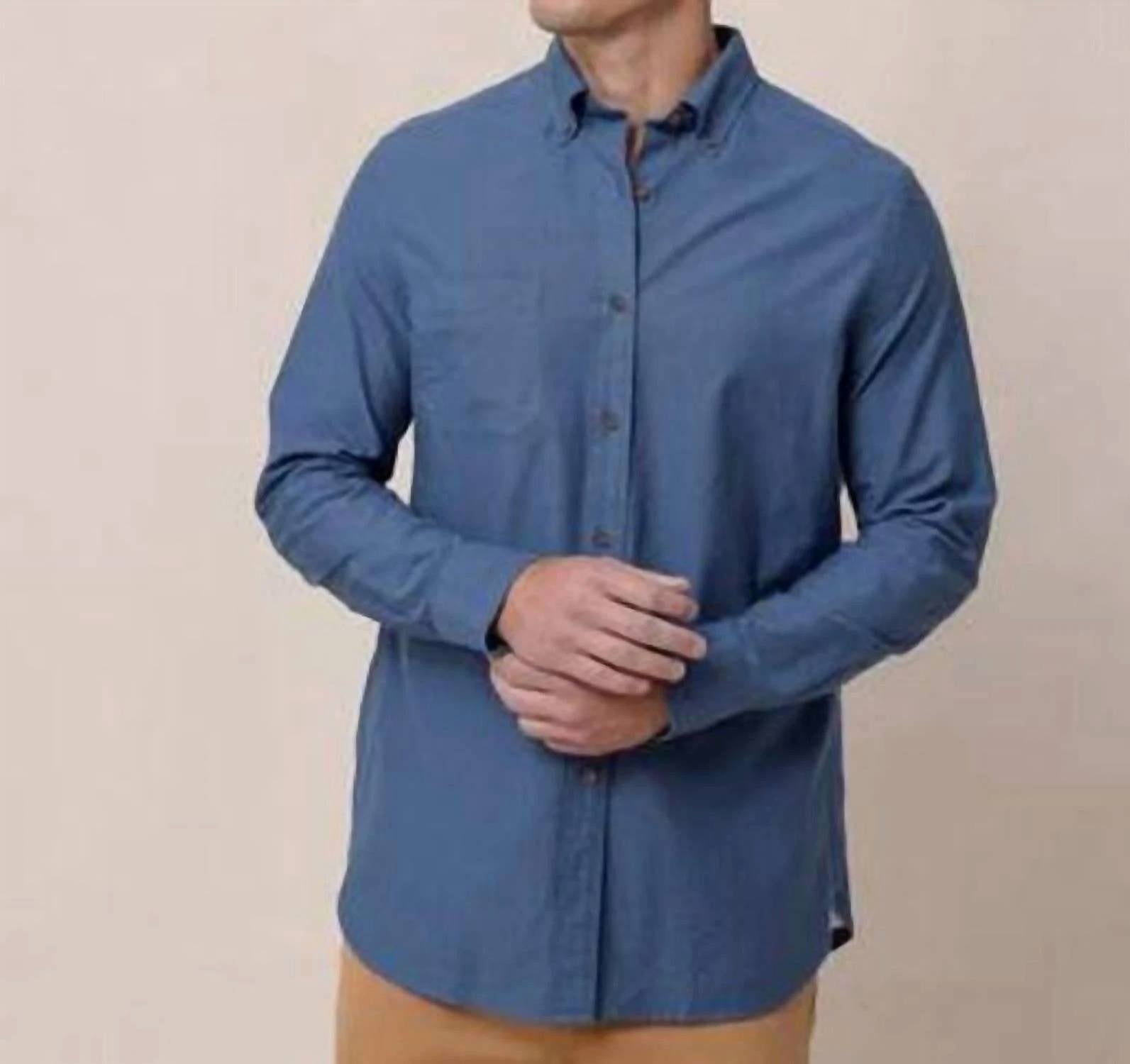 SOUTHERN TIDE East Coast Oxford Sportshirt in dress blue - men's shirt