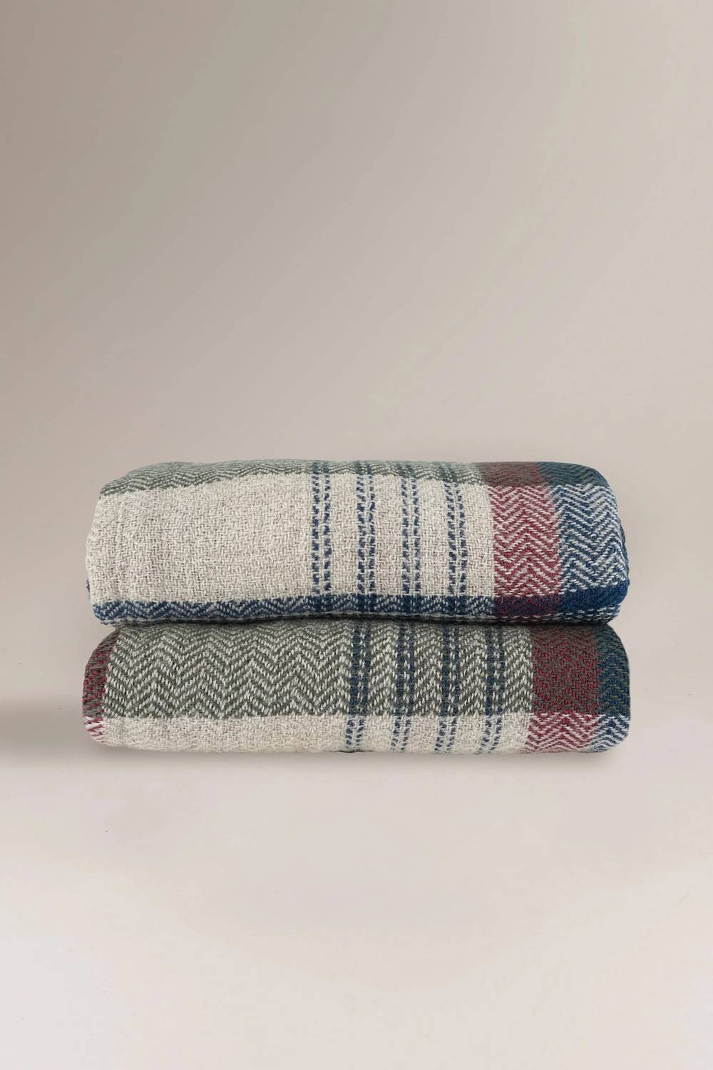 Moismont - Plaid Wool Blanket