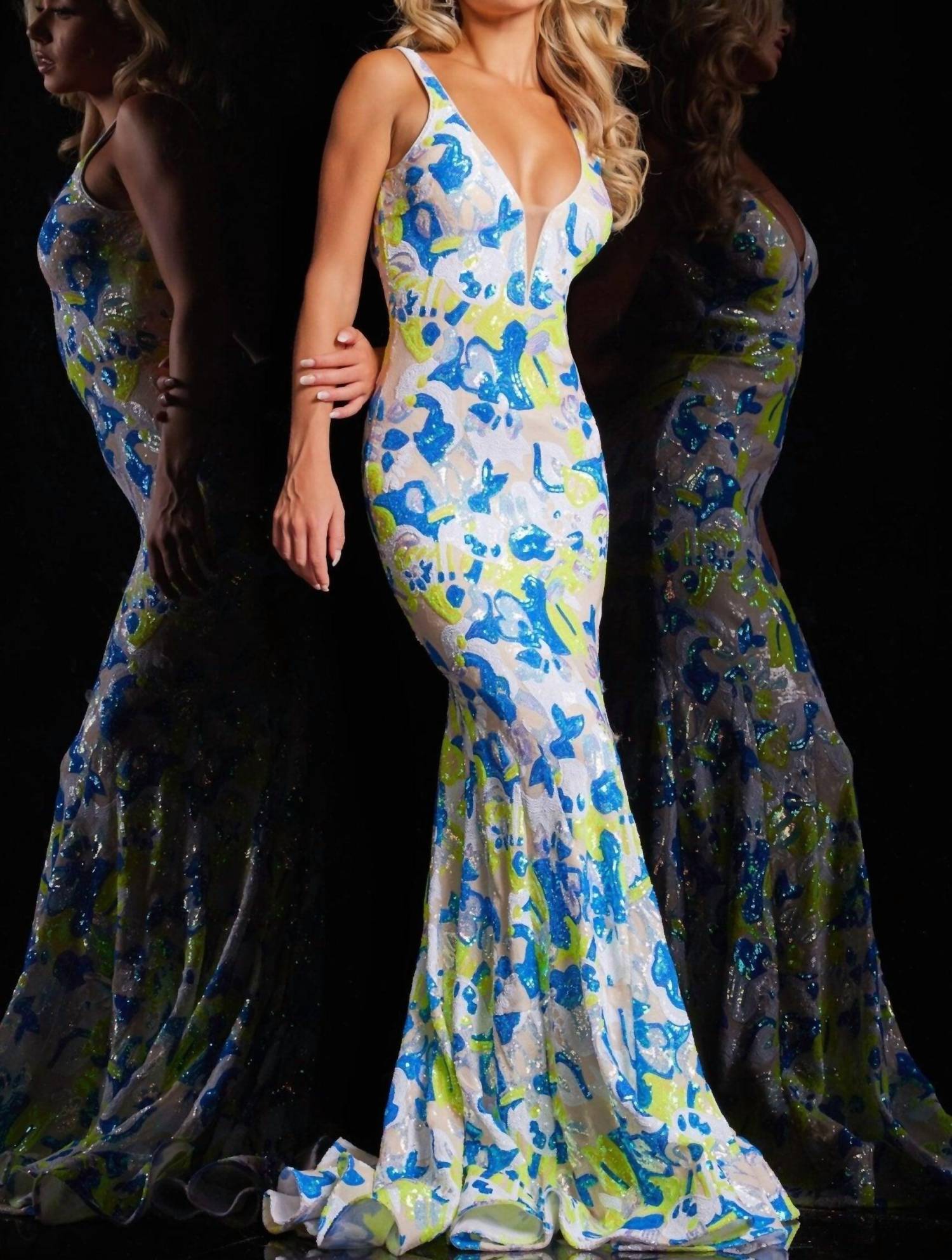 Jovani - V-neck Sequin Dress