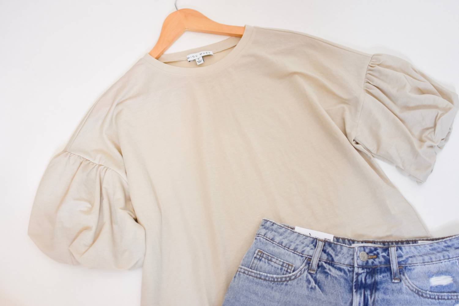 Miou Muse - Women's Trudy Balloon Sleeves Blouse