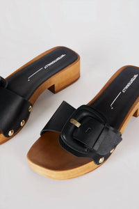 Intentionally Blank - Women's Mar Leather Clog