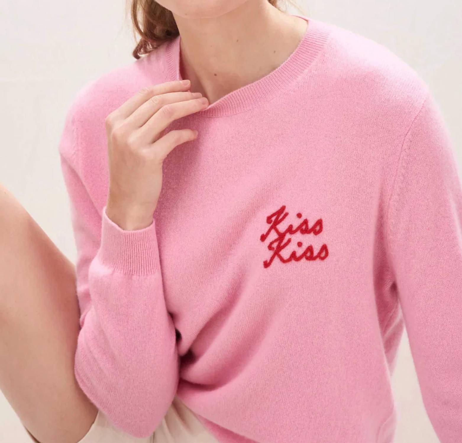 Jumper1234 - Women's Kiss Kiss Cashmere Sweater